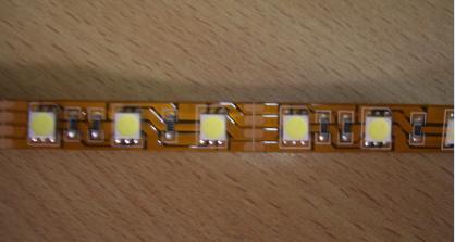 5050 ist nicht wasserdicht flexible Lichtleisten (60 Licht / m) 
