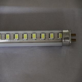 LED Leuchtstoffröhre 029